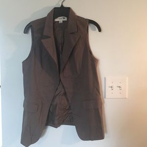 Vest Forever 21