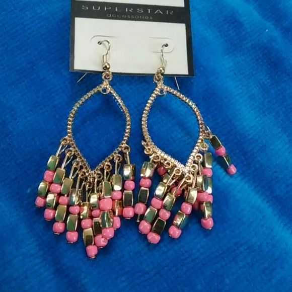 Pink earrings - Picture 2 of 2