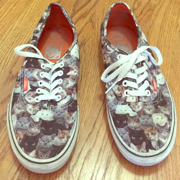 Men Van's Cats style