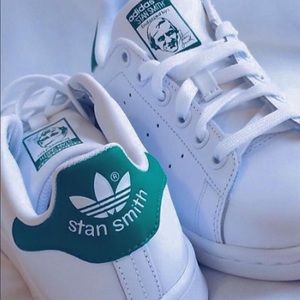 100% authentic Adidas Stan Smith sneakers