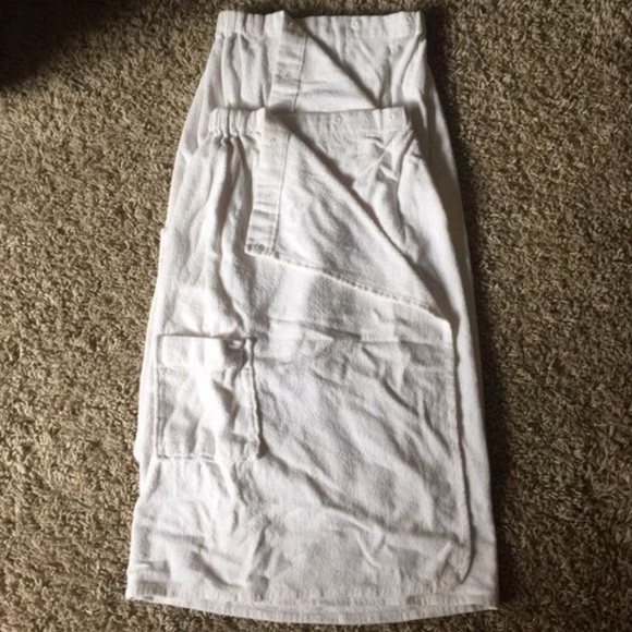 Esthetic Body Covers & Head Wraps - Picture 2 of 4