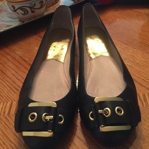 Michael Coors black flat