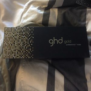 Like new GHD GOLD PROFESSIONAL STYLER
