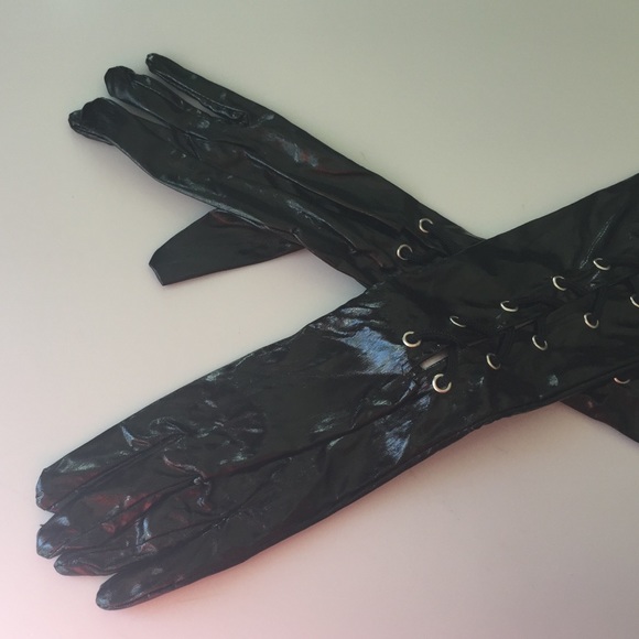 Black long gloves with ties