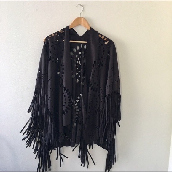 ✨ Host Pick ✨ Black suede laser cut vest