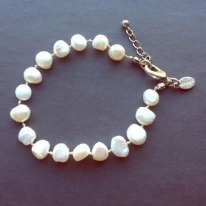 AEO Freshwater Pearl Bracelet