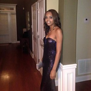 Meet your Posher, Raina