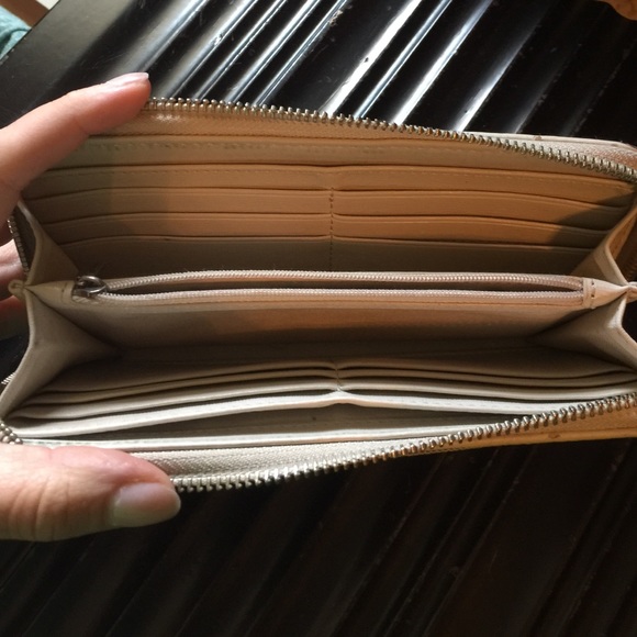 Fossil wallet - Picture 2 of 4