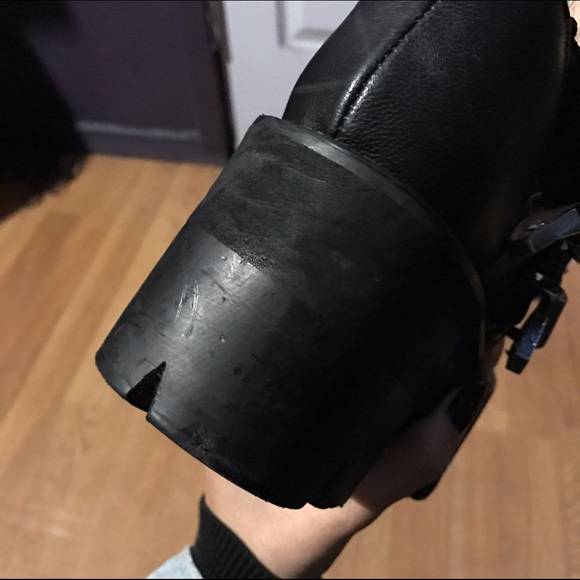 Jeffrey Campbell Asylum platform - Picture 2 of 4