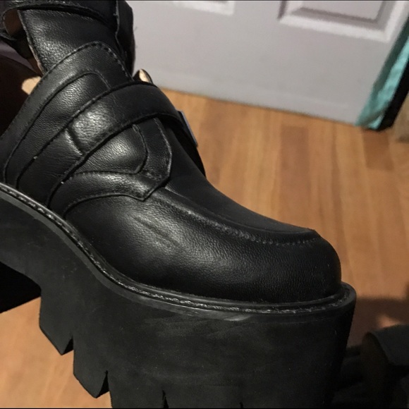 Jeffrey Campbell Asylum platform - Picture 3 of 4