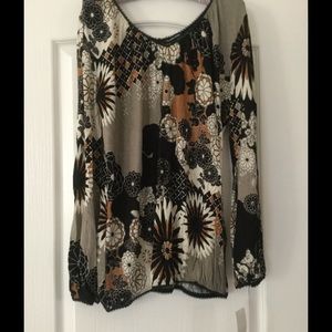 NWT Cha Cha Vente blouse