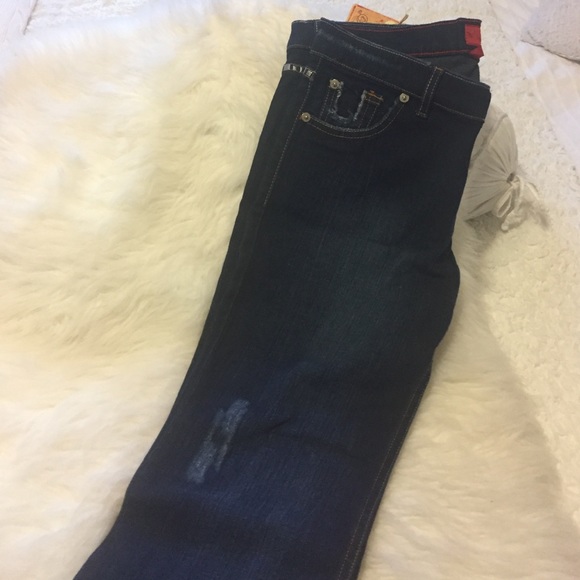 Fashion Denim 👖 - Picture 3 of 4