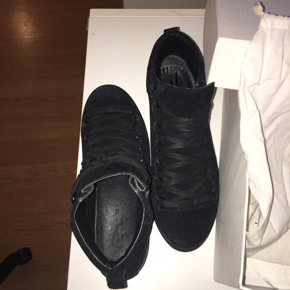 100% authentic Balenciaga Arena Suede High Sneaker - Picture 4 of 4
