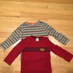 2 boys long sleeve shirts