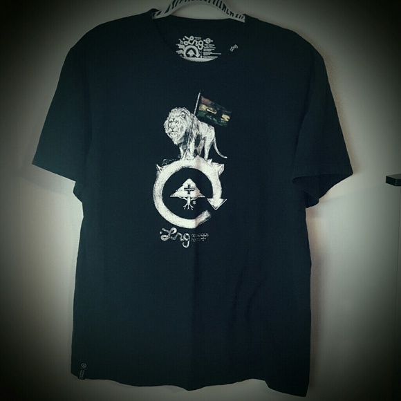 ❌SOLD❌Men's Lifted Research Group Lion Tee