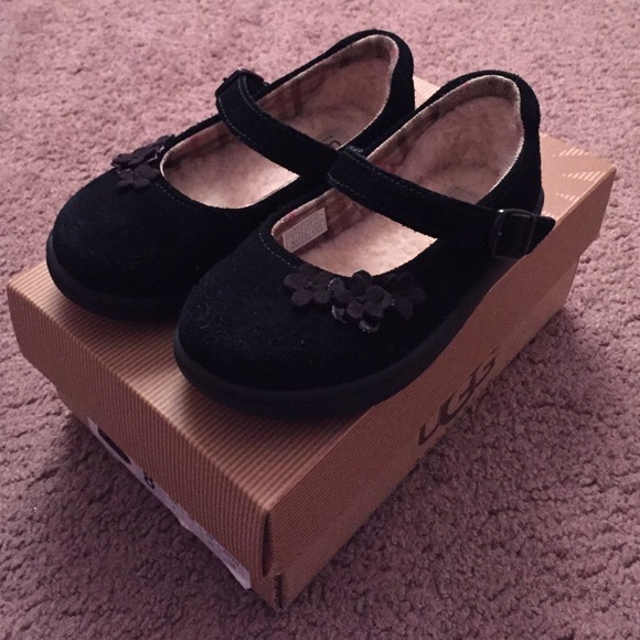 UGG Other - Little girls Ugg shoes