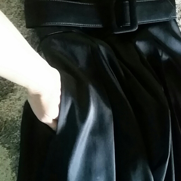 LBD - Picture 3 of 3