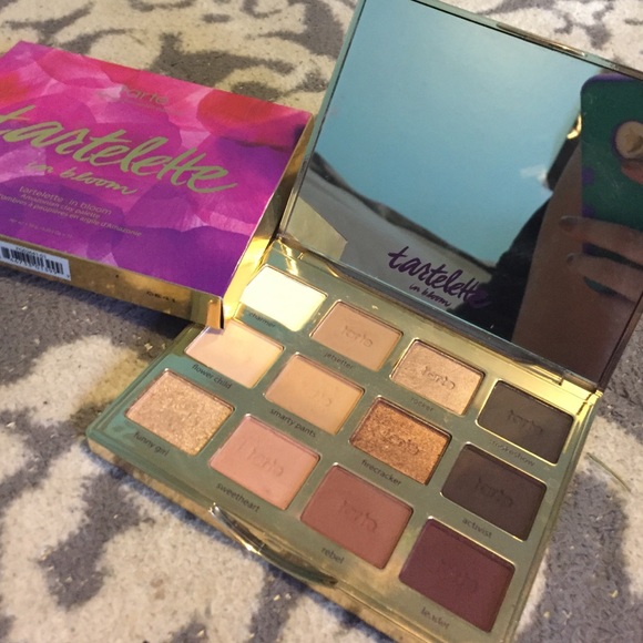 Tartelette in Bloom palette