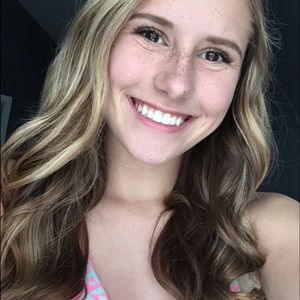 Meet your Posher, Abbagayle