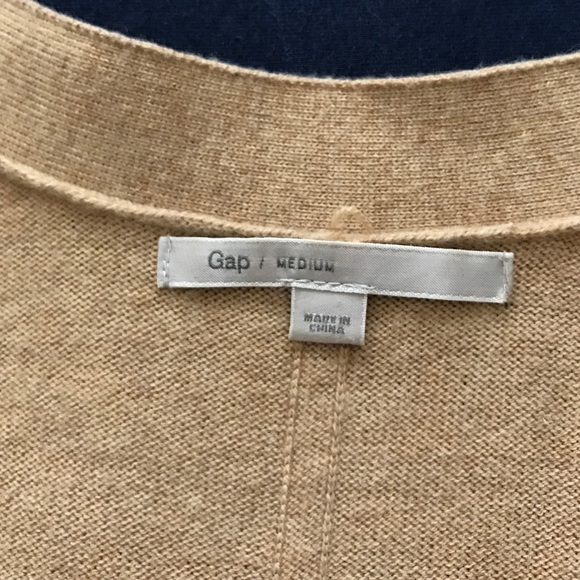 Tan GAP Cardigan - Picture 2 of 3