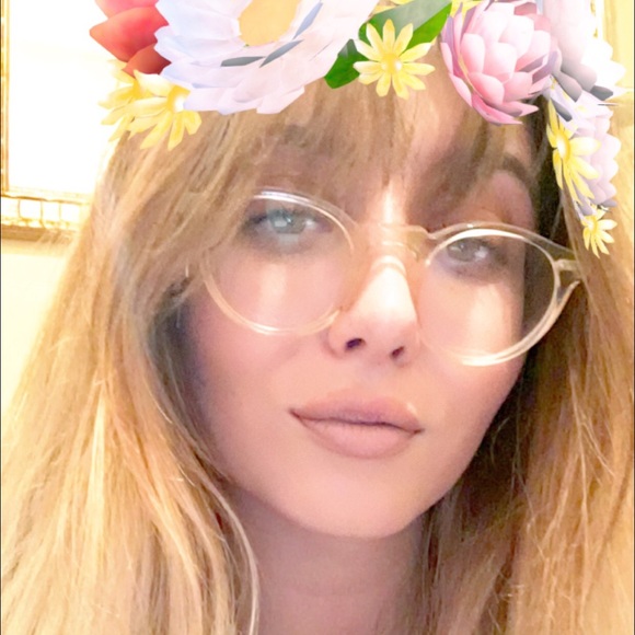 Meet your Posher, Alex - Picture 2 of 7