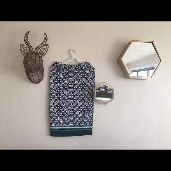 Patterned Pencil Skirt