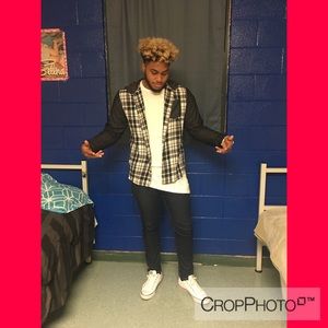 Meet your Posher, Jawaski