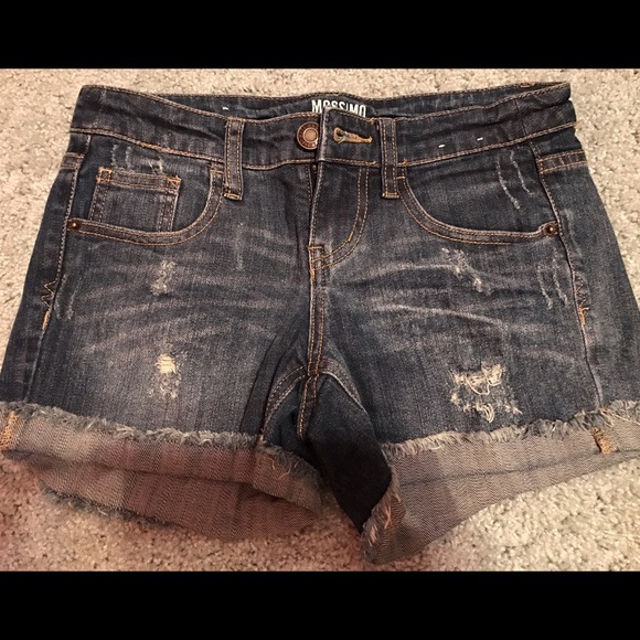 Mossimo Distressed shorts