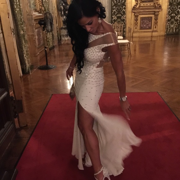 Dress - Picture 4 of 4