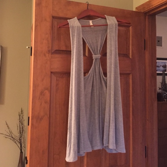 Gray Cardigan Vest - Picture 3 of 4