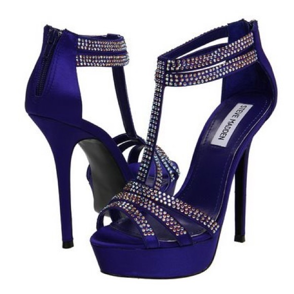 Steve Madden Satin Rhinestone Heels💎✨
