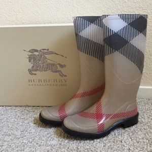 Burberry Big Scale Check Rainboot, sz 37
