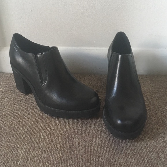 Vagabond Grace Heeled Ankle Boot Size 7