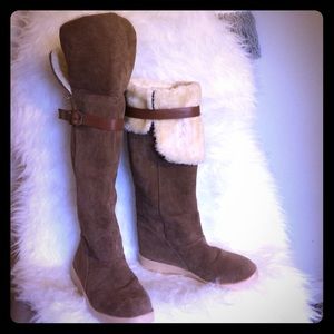 Versatile Faux Fur and Suede Boots NWOT