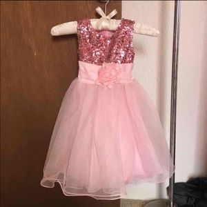 SALE💋 Pink sequin flower girl dress