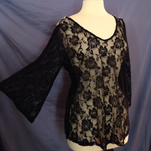 Tops - Lace Bell-sleeved Overlay w/ Crotchet Back