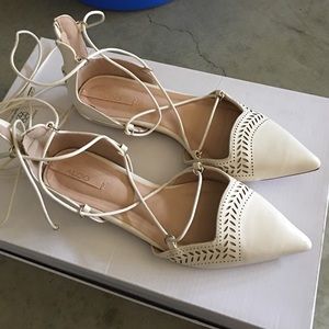 Lace-up flat sandal