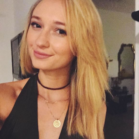 Meet your Posher, Reagan