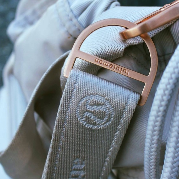 Lululemon Gym Tote - Picture 3 of 4