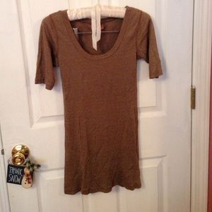 Bronze tight-yet loose soft blouse