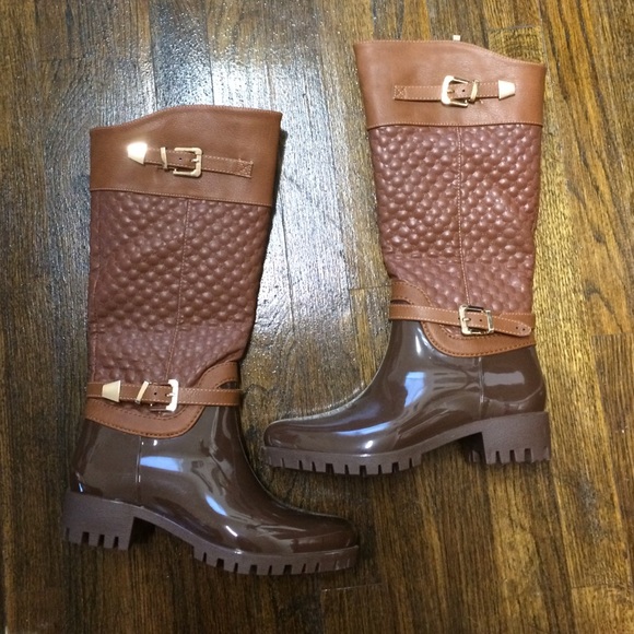 Forever Rain Boots