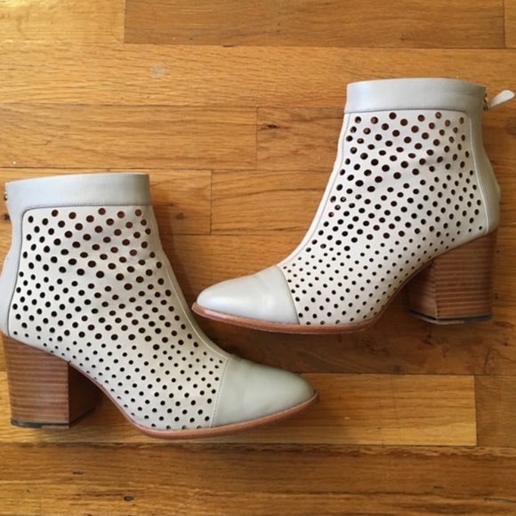 Rebecca Minkoff Shoes - Rebecca Minkoff gray booties