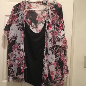 Dressy flowery shirt.