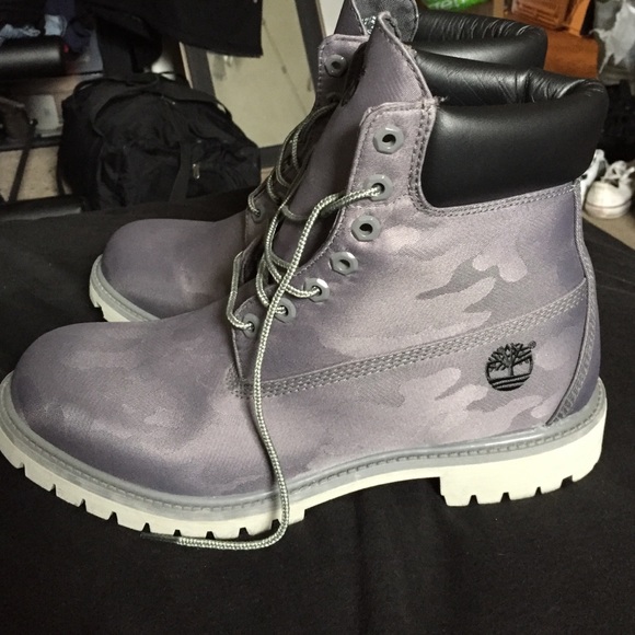 grey timberlands for men