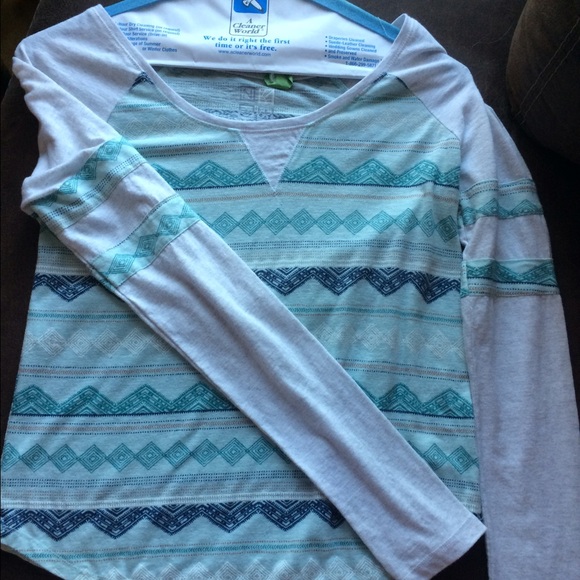 Long sleeve shirt