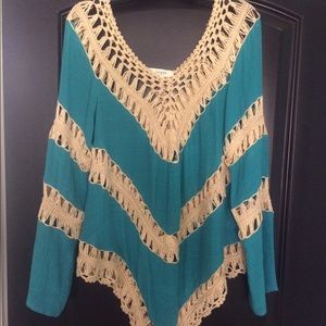 Casual long sleeve crochet top