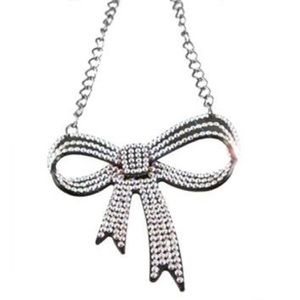 Yummy Couture Big Swarovski Bow Necklace ✨💎🎀💎✨