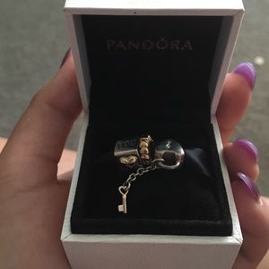 Pandora charm trio w Box