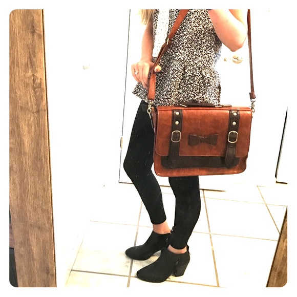 Adorable Crossbody bag