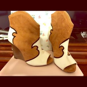 Beau + Ashe brown booties